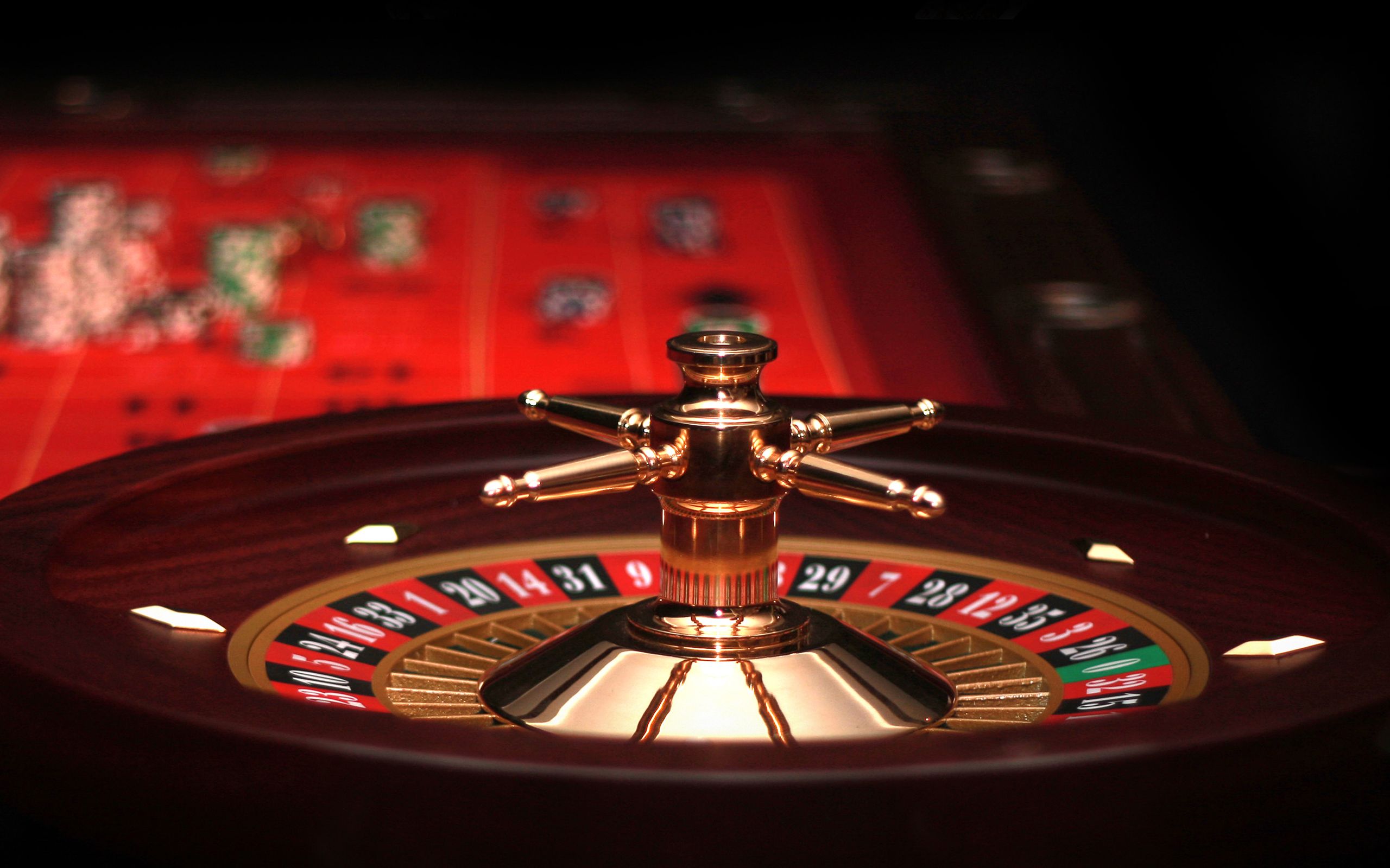 Играть бесплатно игровые автоматы в казино корона