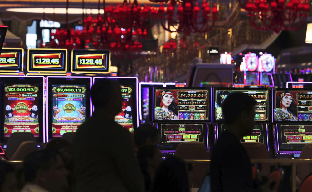 Скачать азартные игры автоматы на мабилу 240 320